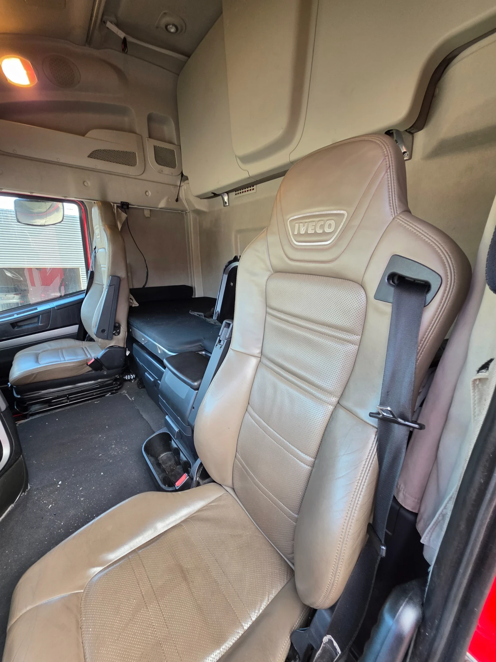 Iveco Stralis 480 - изображение 8