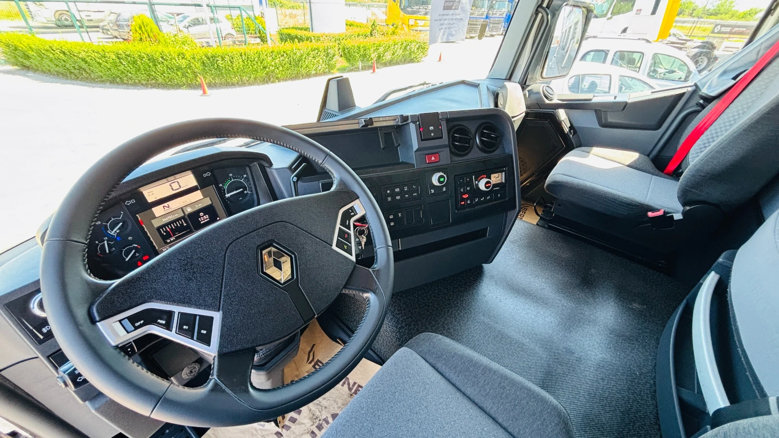 Renault T * 480* ЛИЗИНГ НА НОВИ ФИРМИ* , снимка 5 - Камиони - 54710564