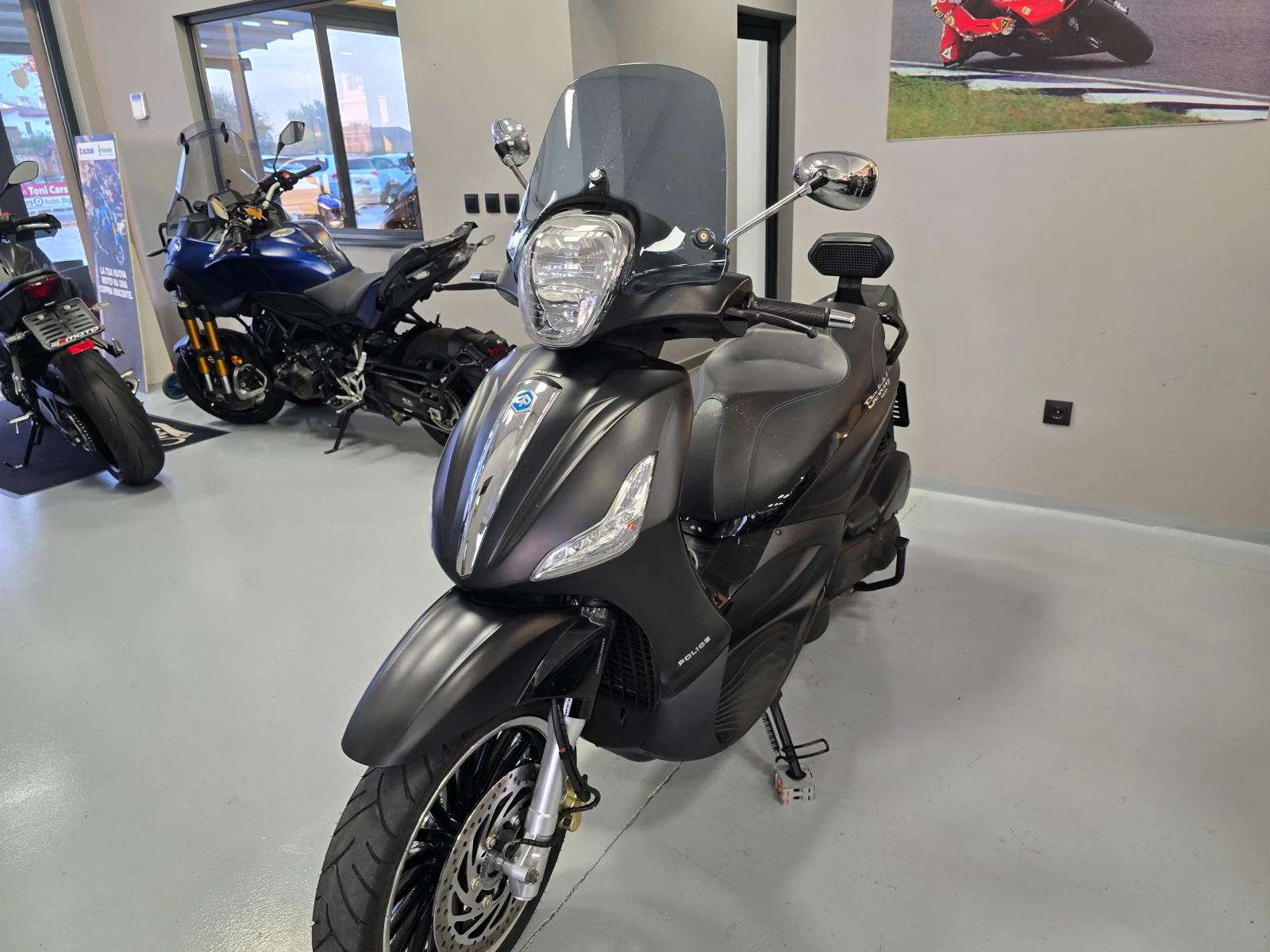 Piaggio Beverly 300ie, ABS-ASR, POLICE, 2019г. - изображение 8