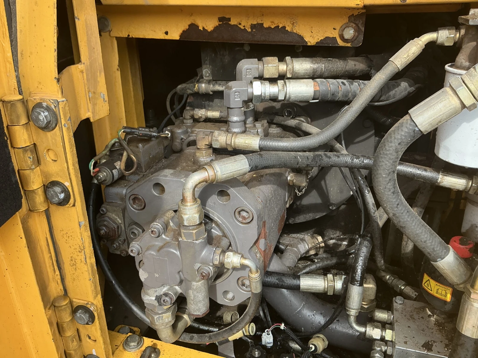 Багер Volvo EC135BLC, снимка 6 - Индустриална техника - 53958543