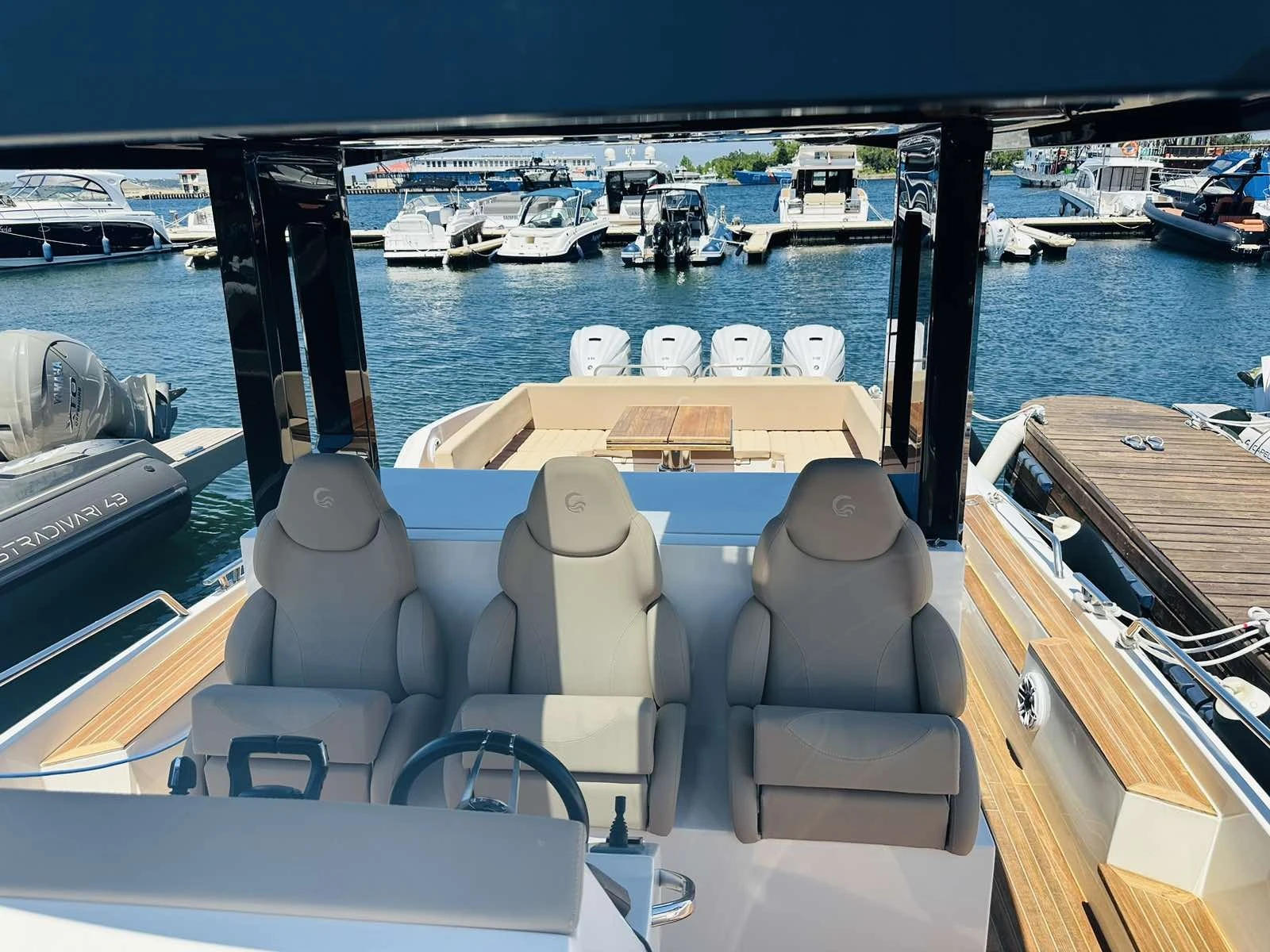   Capelli 50 | Mobile.bg   13