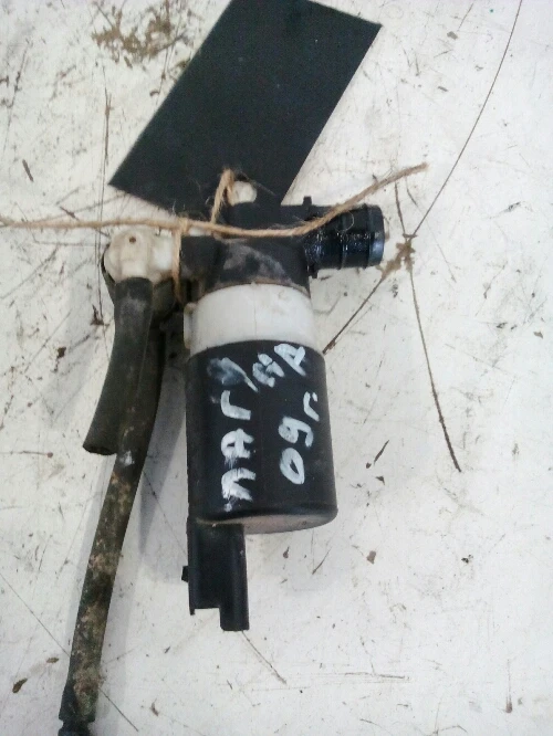 Помпа чистачки Рено Лагуна