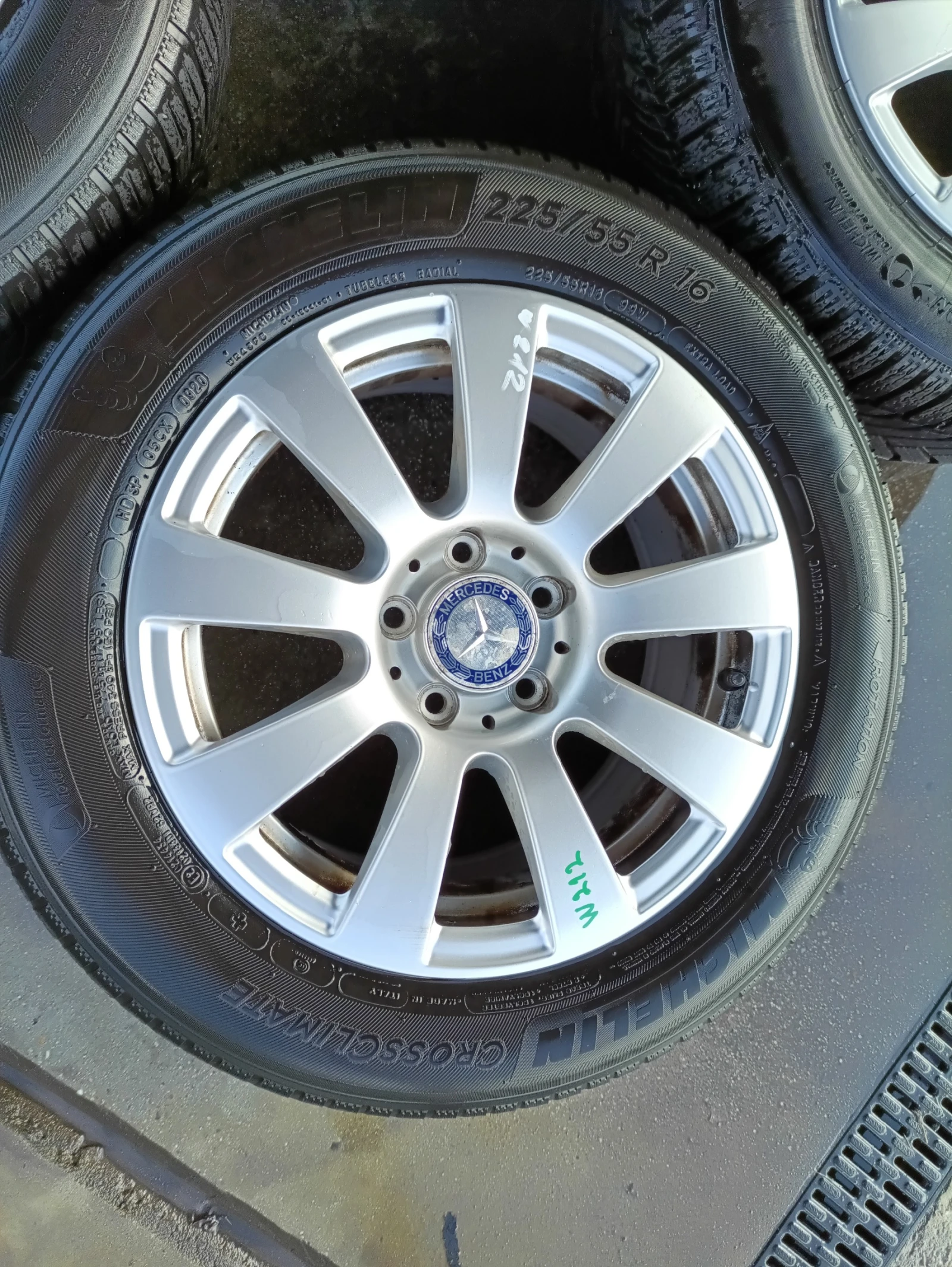   Mercedes-Benz E 220 | Mobile.bg   5