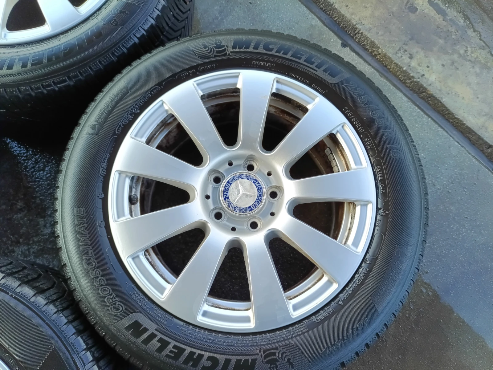   Mercedes-Benz E 220 | Mobile.bg   4