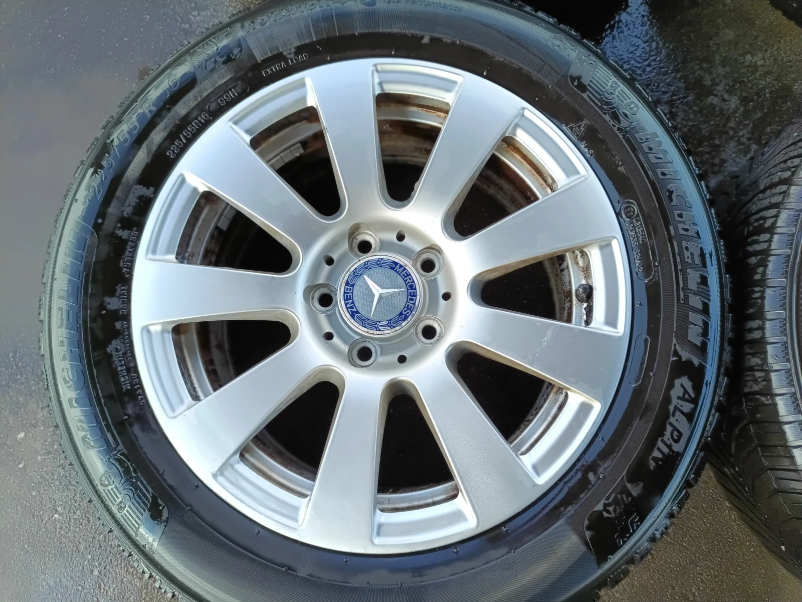   Mercedes-Benz E 220 | Mobile.bg   2