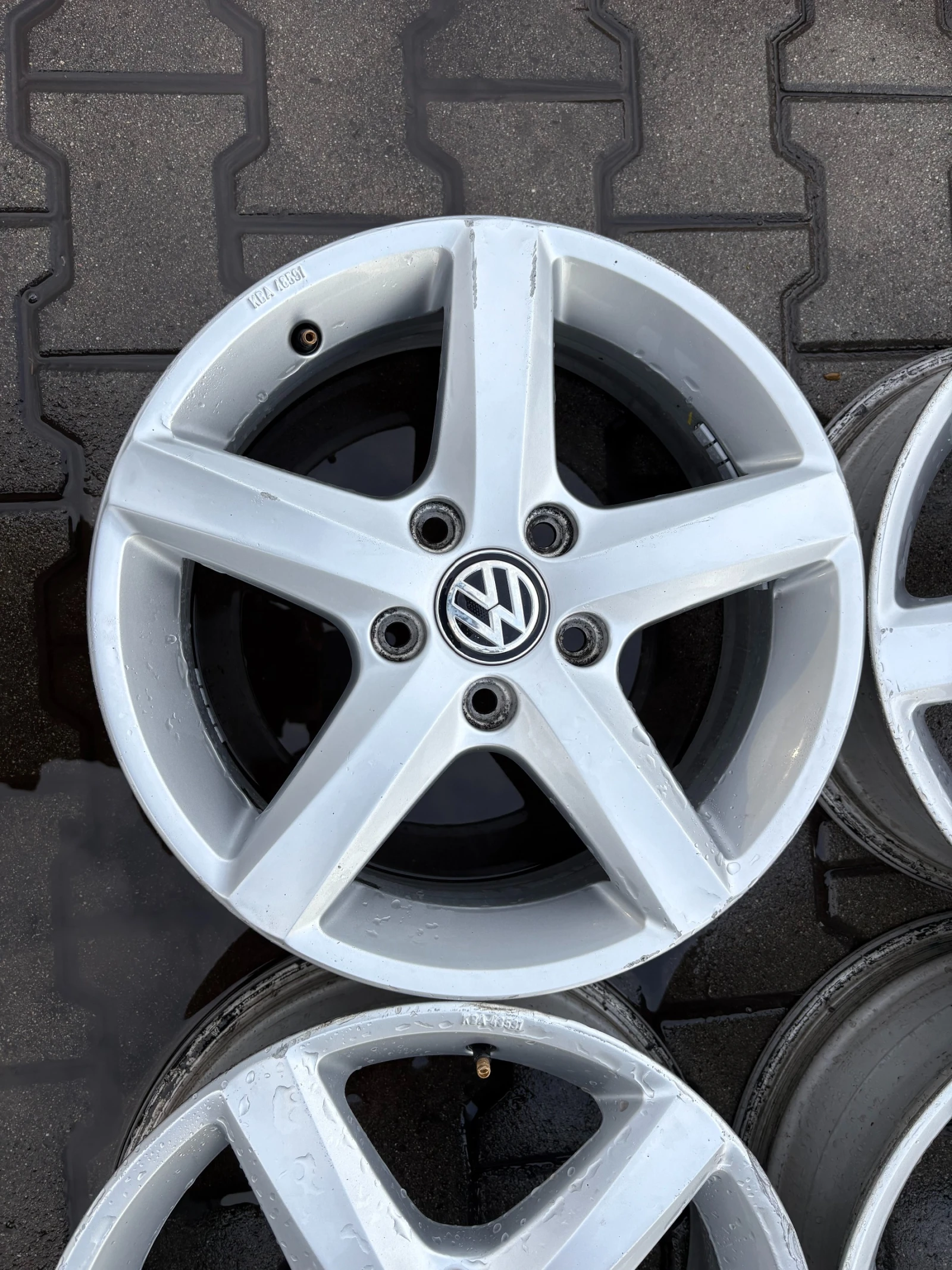   VW Golf | Mobile.bg   2