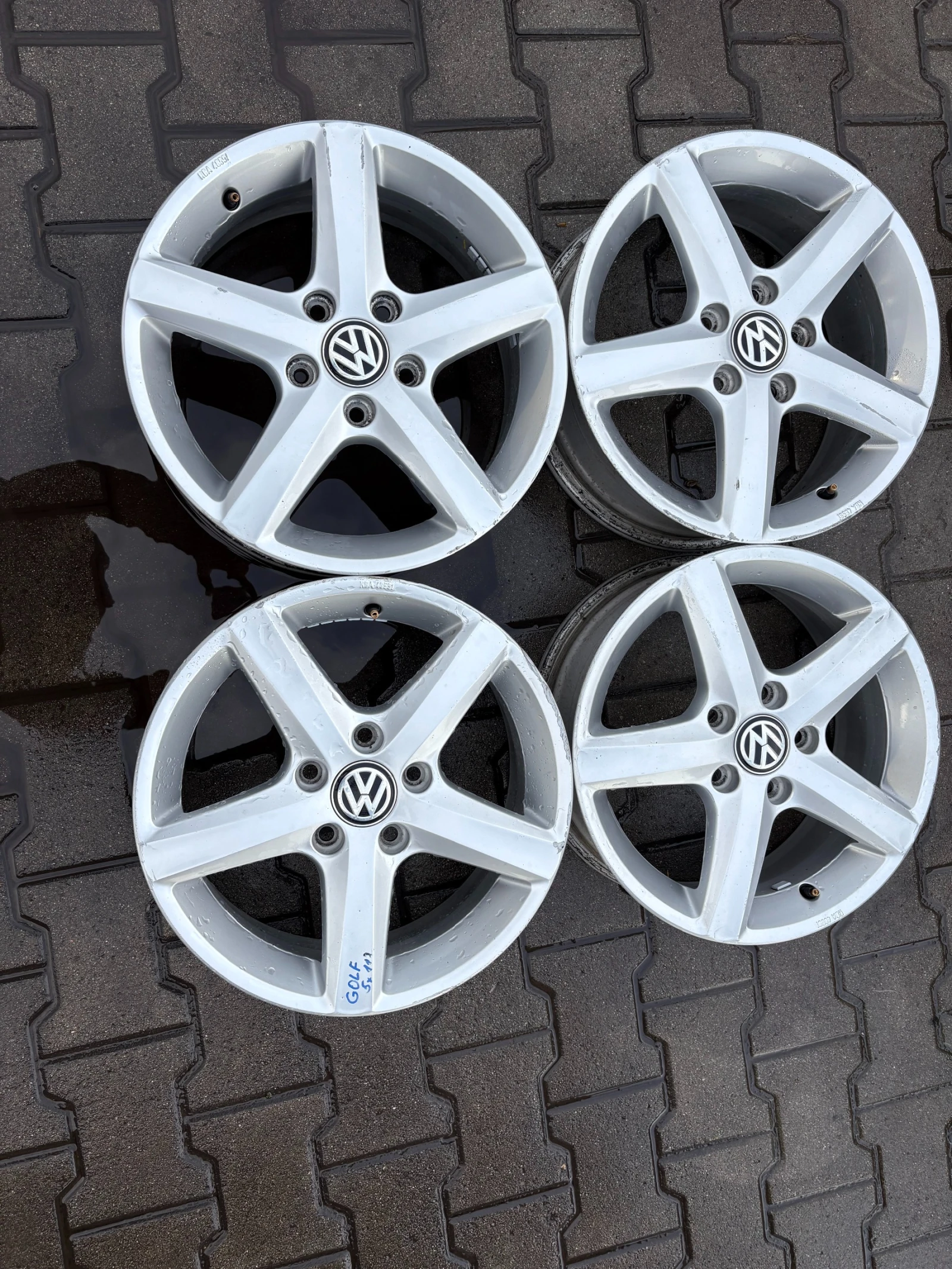   VW Golf | Mobile.bg   1