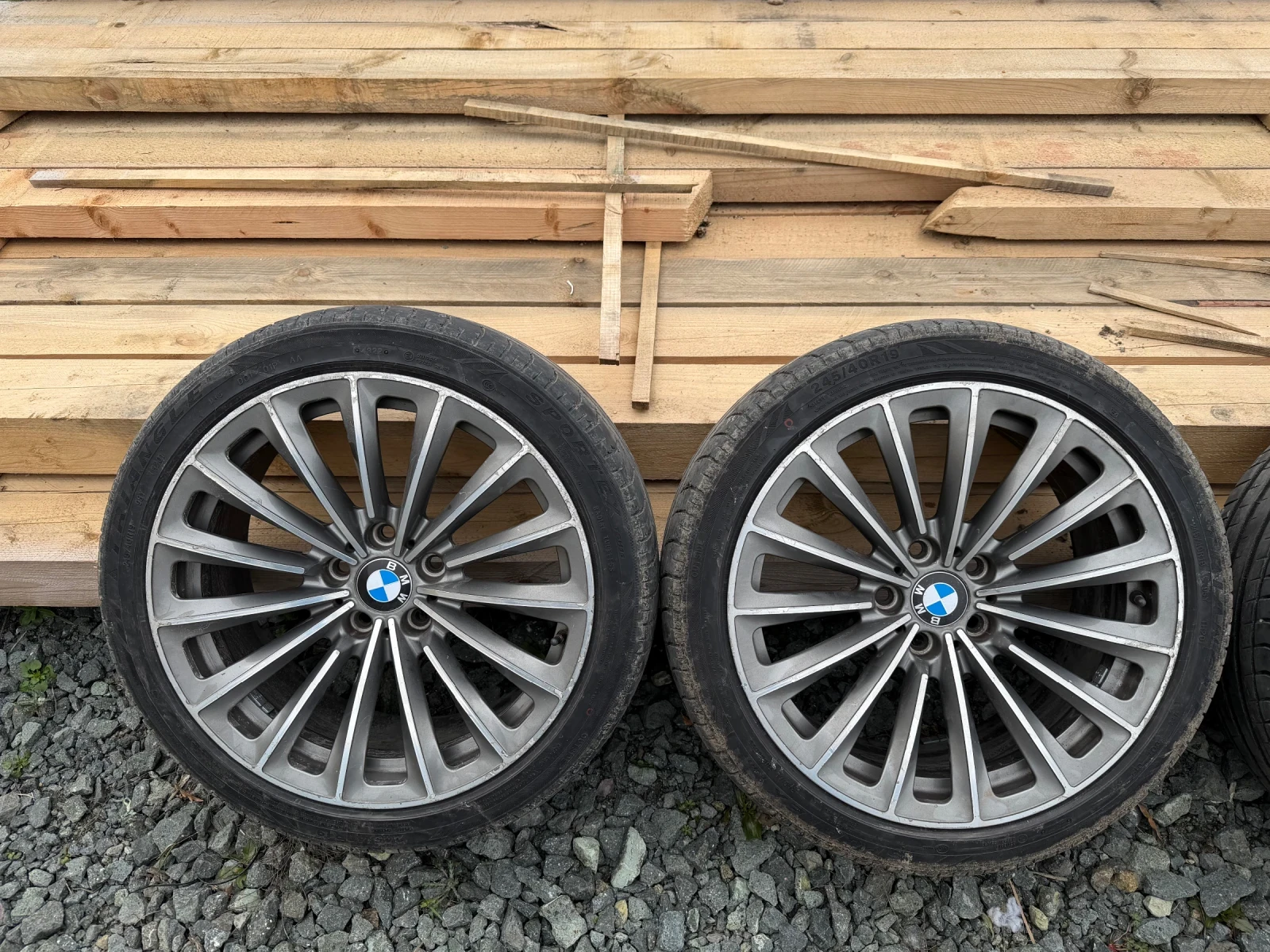 Гуми с джанти Triangle 240/40R19, снимка 3 - Гуми и джанти - 54008225