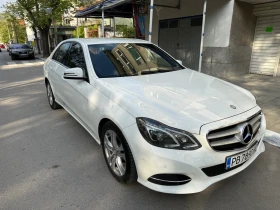 Mercedes-Benz E 220 Седан, снимка 1