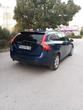 Обява за продажба на Volvo V60 ~11 000 лв. - изображение 2