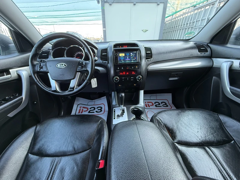 Kia Sorento 2.4i* 4х4* АВТОМАТИК* * * , снимка 11 - Автомобили и джипове - 43686120