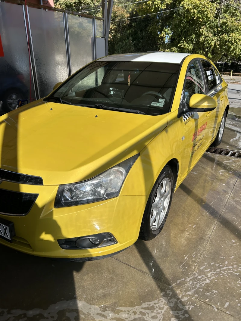 Chevrolet Cruze, снимка 3 - Автомобили и джипове - 48906927