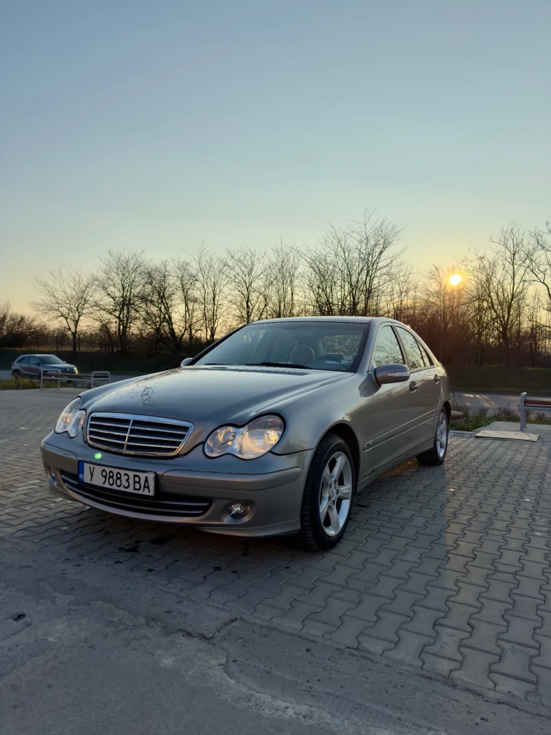 Mercedes-Benz C 180 Kompressor, снимка 1 - Автомобили и джипове - 49368736