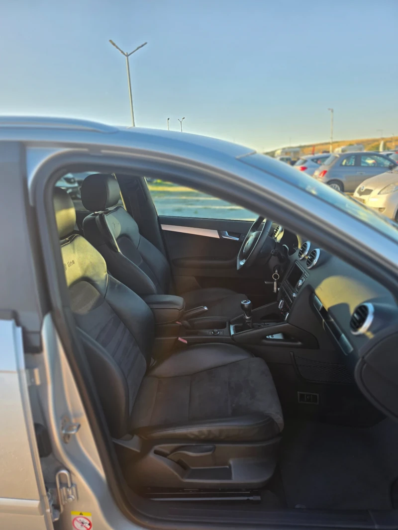 Audi A3 2.0TDi S line Sportpaket, снимка 11 - Автомобили и джипове - 51788550