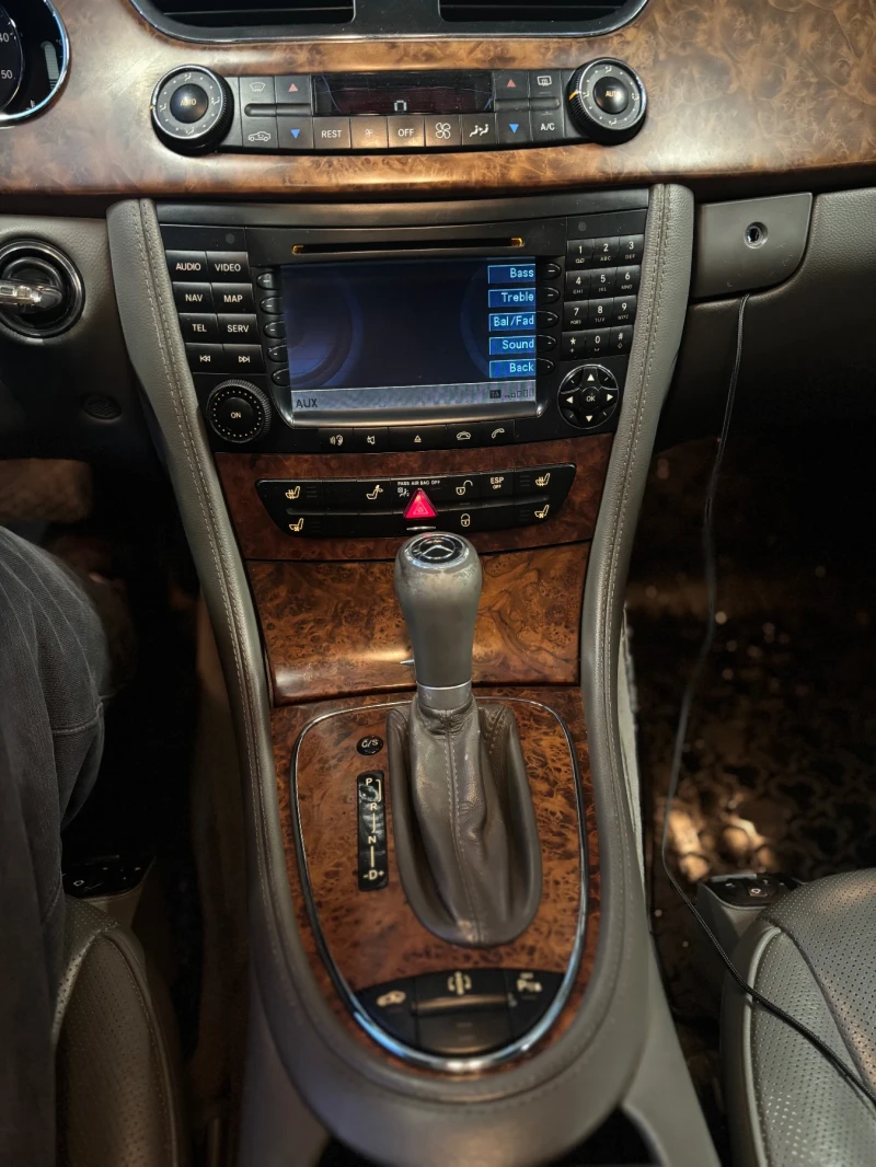 Mercedes-Benz CLS 320, снимка 7 - Автомобили и джипове - 52338524