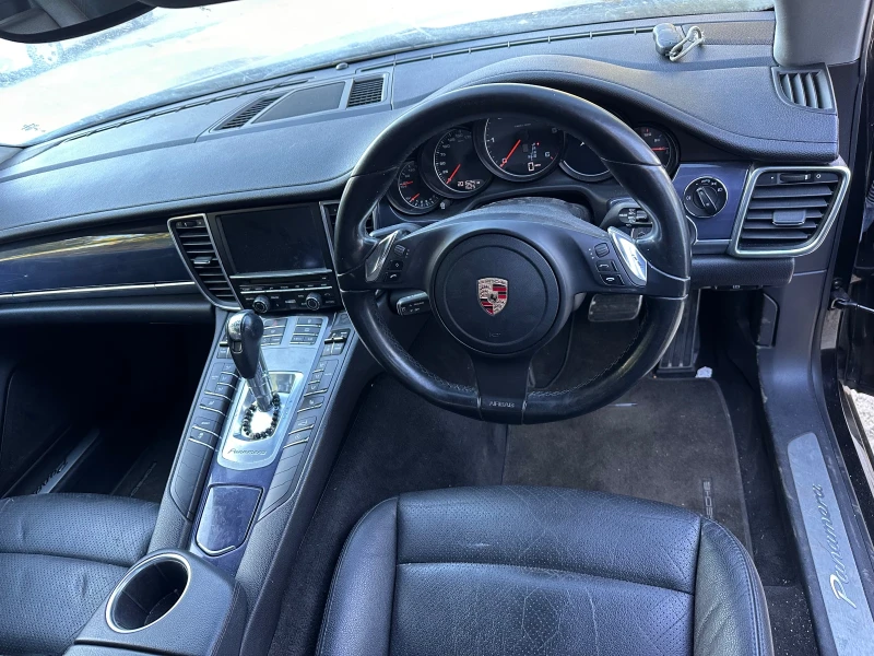 Porsche Panamera 3.0tdi , снимка 7 - Автомобили и джипове - 52229547
