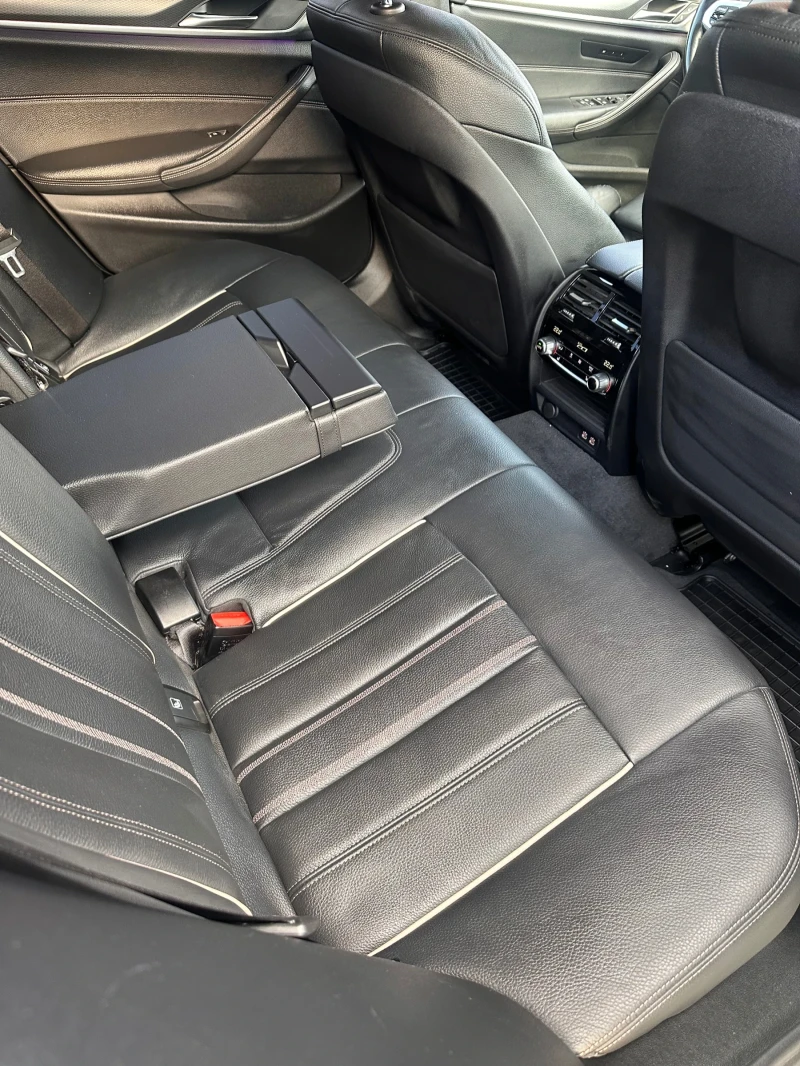 BMW 530 D M-PAKET, снимка 13 - Автомобили и джипове - 52887860