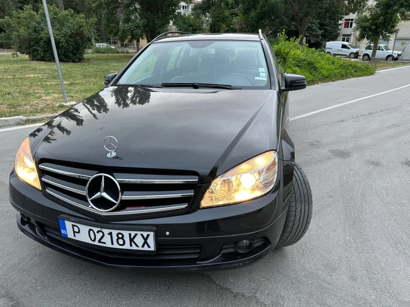 Mercedes-Benz C 220, снимка 3 - Автомобили и джипове - 53030652