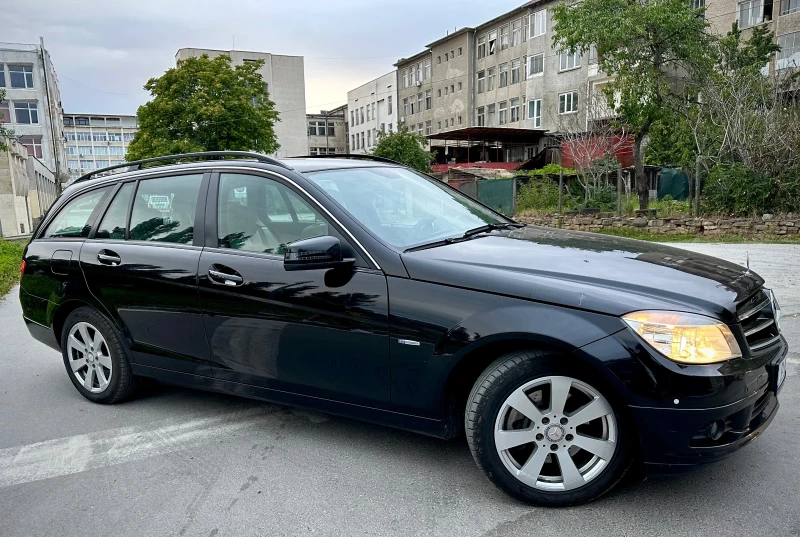 Mercedes-Benz C 220, снимка 4 - Автомобили и джипове - 53030652