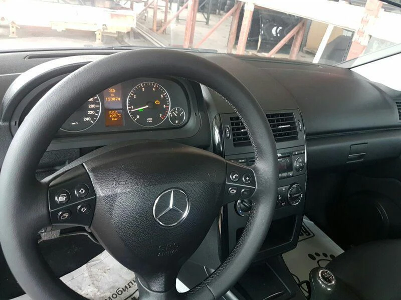 Mercedes-Benz A 150 1.5, снимка 6 - Автомобили и джипове - 42072326