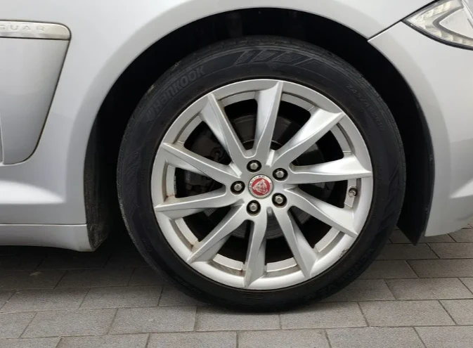 Jaguar Xf 2.0 - изображение 5