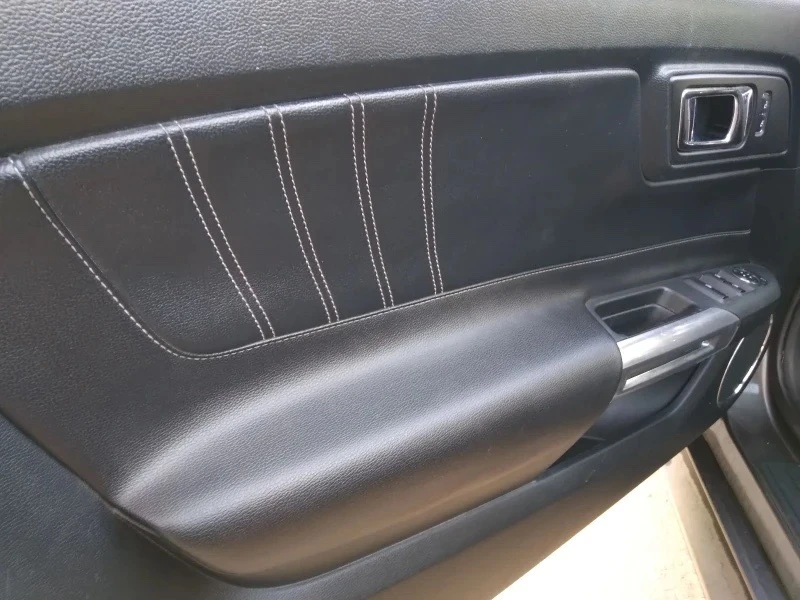 Ford Mustang, снимка 8 - Автомобили и джипове - 56620977