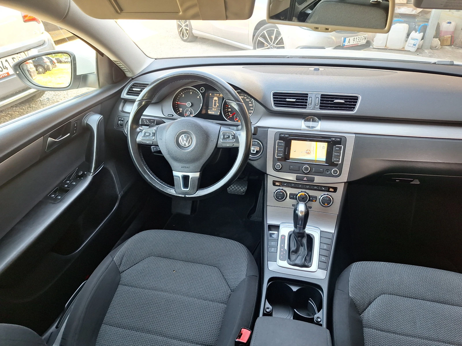 VW Passat 2.0 TDI - изображение 10