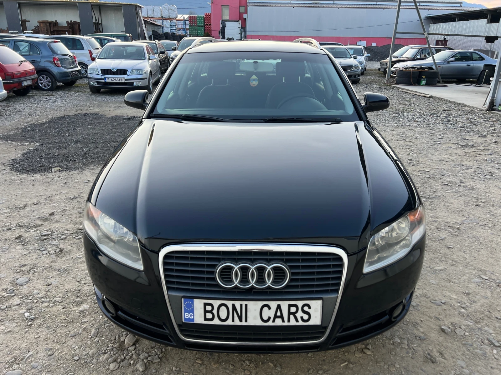 Audi A4 2.0 TDI-140к.с. - изображение 2