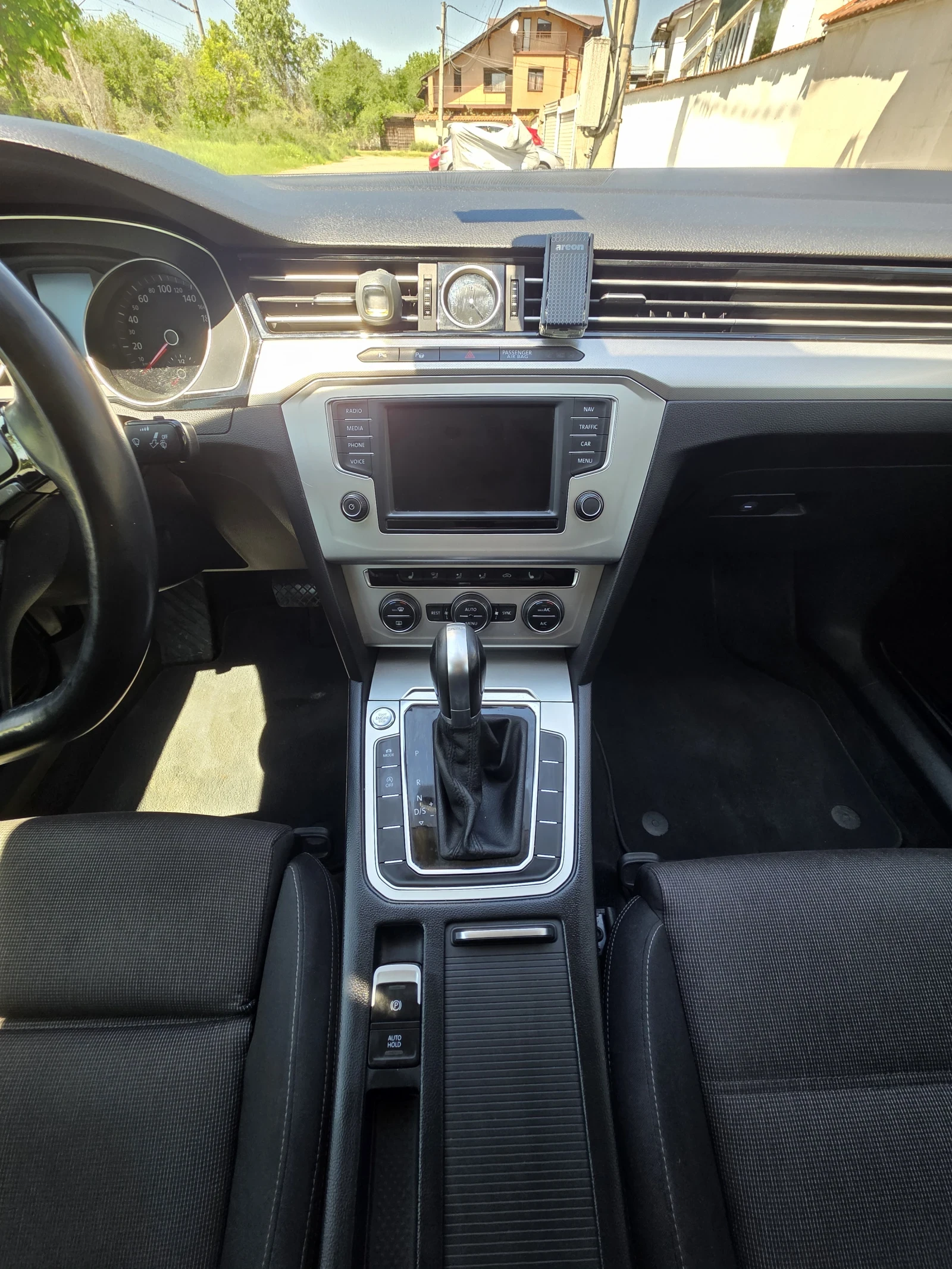VW Passat 2.0TDI - изображение 8