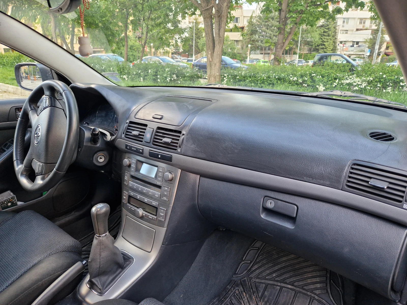 Toyota Avensis  - изображение 9