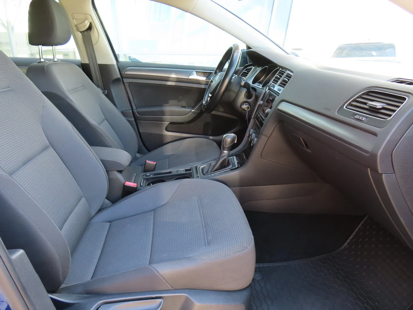VW Golf Variant Comfortline 1.6TDI BMT | Mobile.bg � ����������� 6