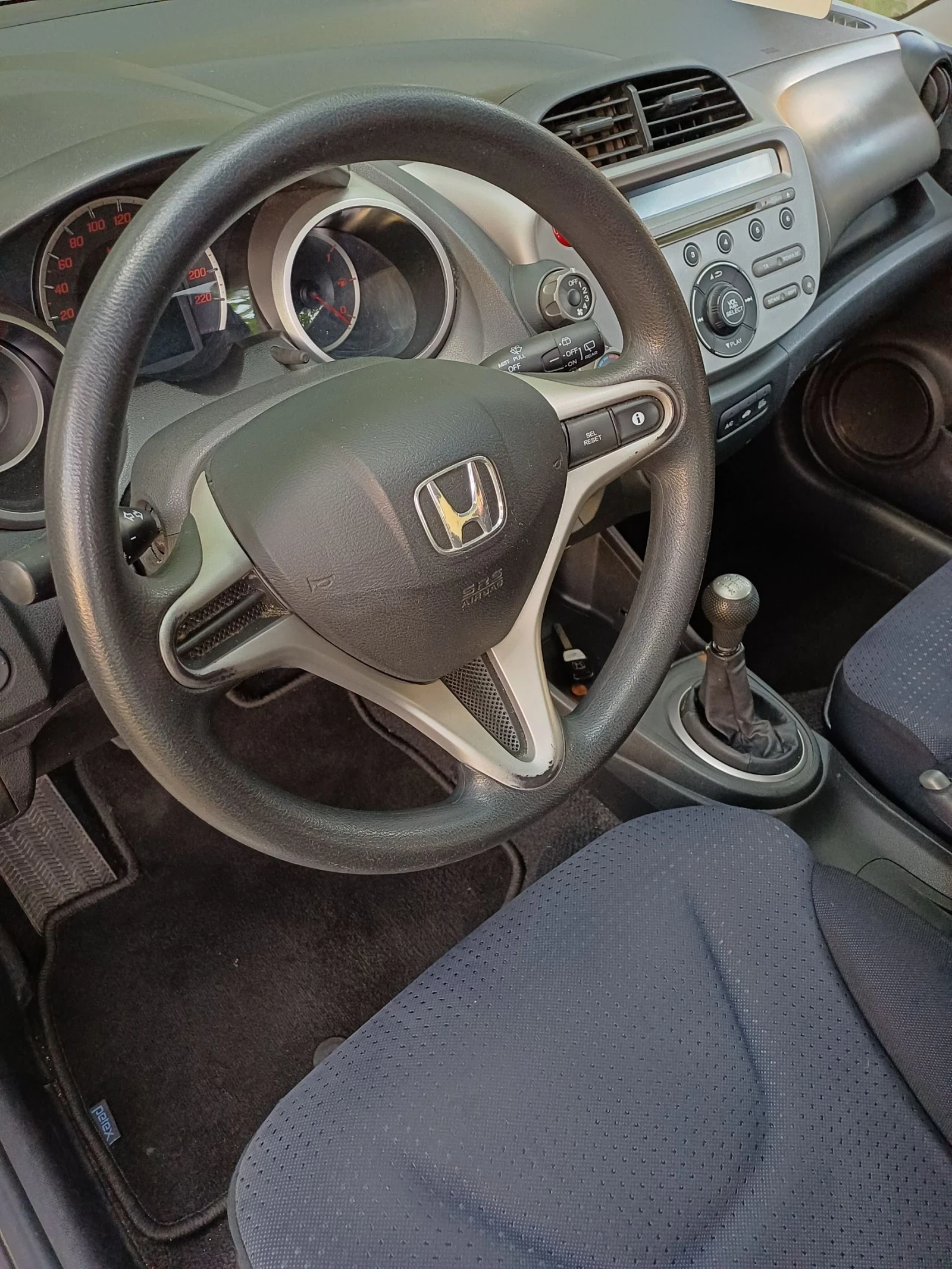 Honda Jazz  - изображение 5