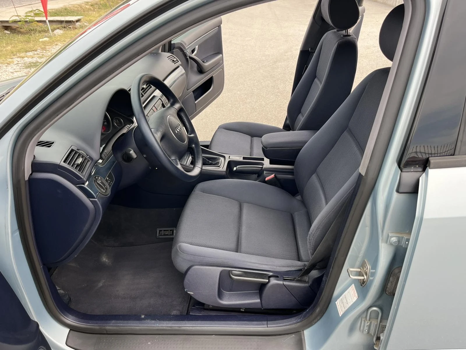 Audi A4 1.9TDI 101кс. КЛИМАТРОНИК  - изображение 8