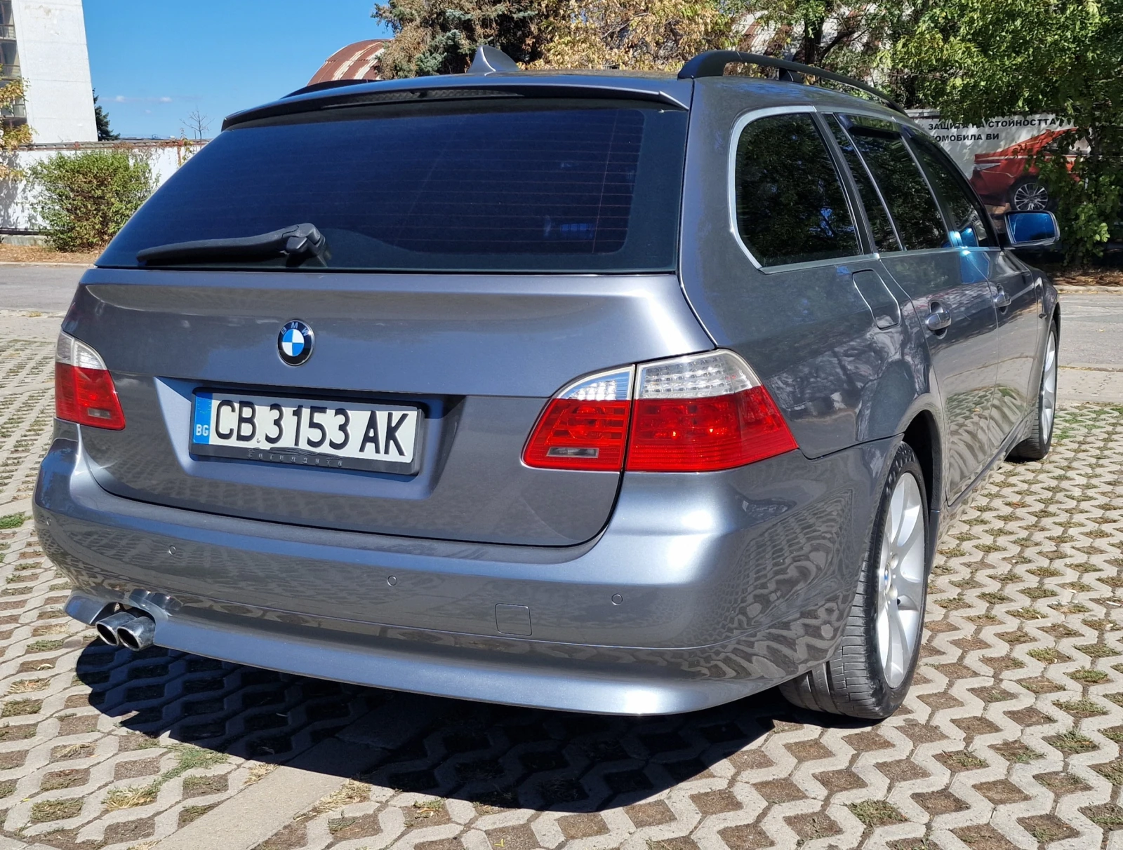 BMW 525  xDrive - изображение 3