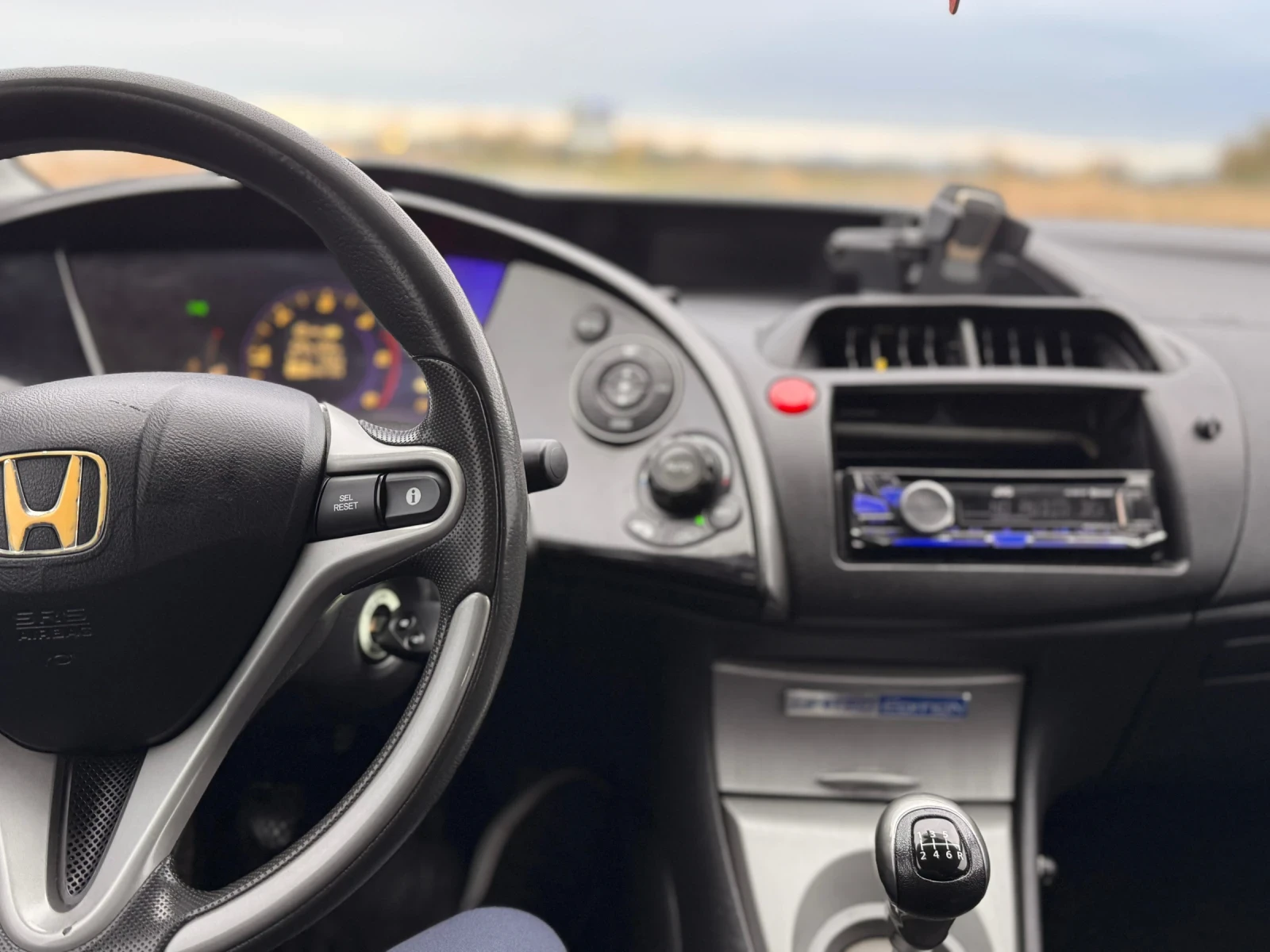 Honda Civic 2.2 CTDI - изображение 10