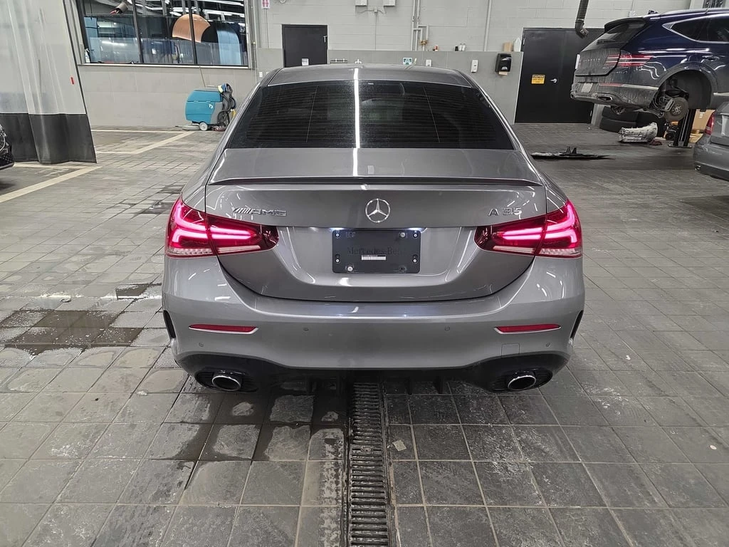Mercedes-Benz A 35 * AMG * CARFAX * ��� ������������ ������ | Mobile.bg � ����������� 4