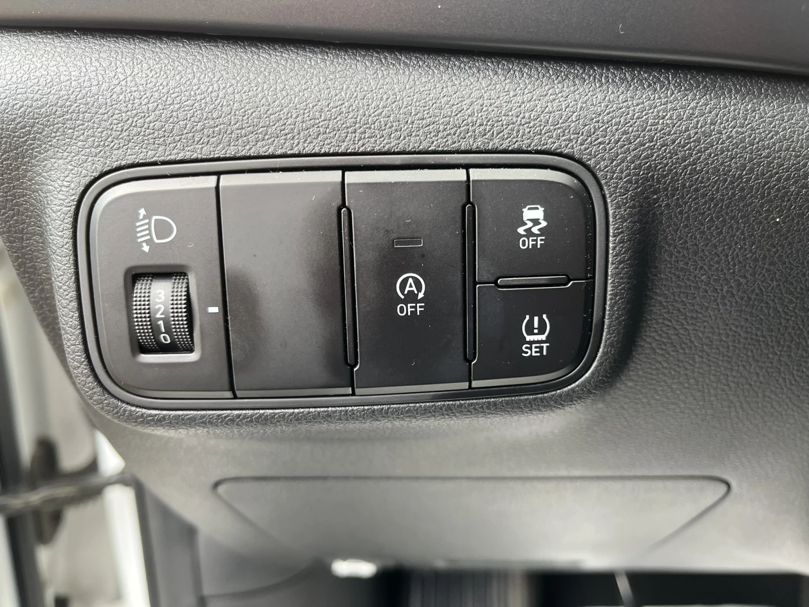 Hyundai I20 1.2 MPI ������ 86 �.�. | Mobile.bg � ����������� 13