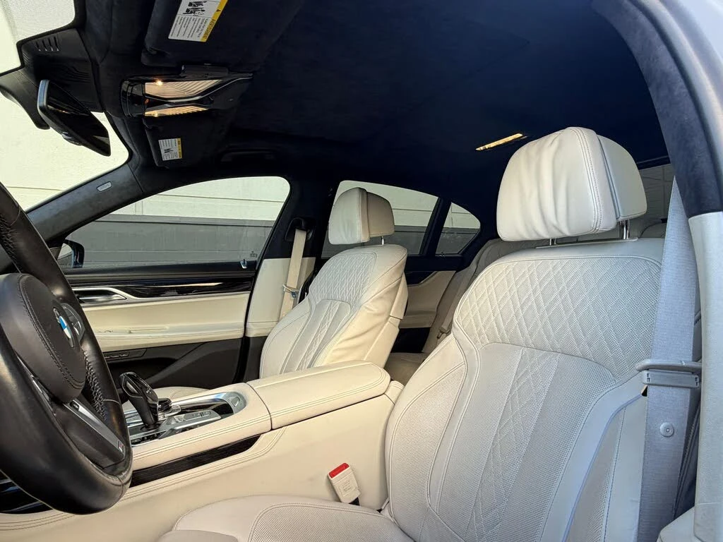 BMW 750 I * M-Package* * HeadUp* AвтоКредит* (ЦЕНА ДО БГ), снимка 6 - Автомобили и джипове - 53768614