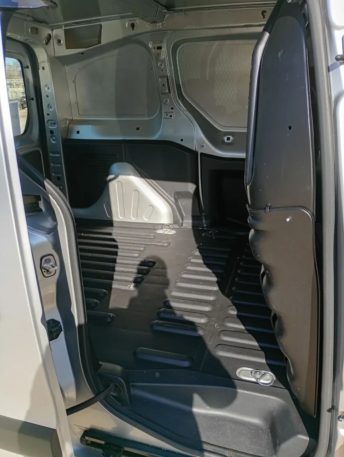 Citroen Berlingo 1.6 HDI 2018, снимка 7 - Автомобили и джипове - 53823280