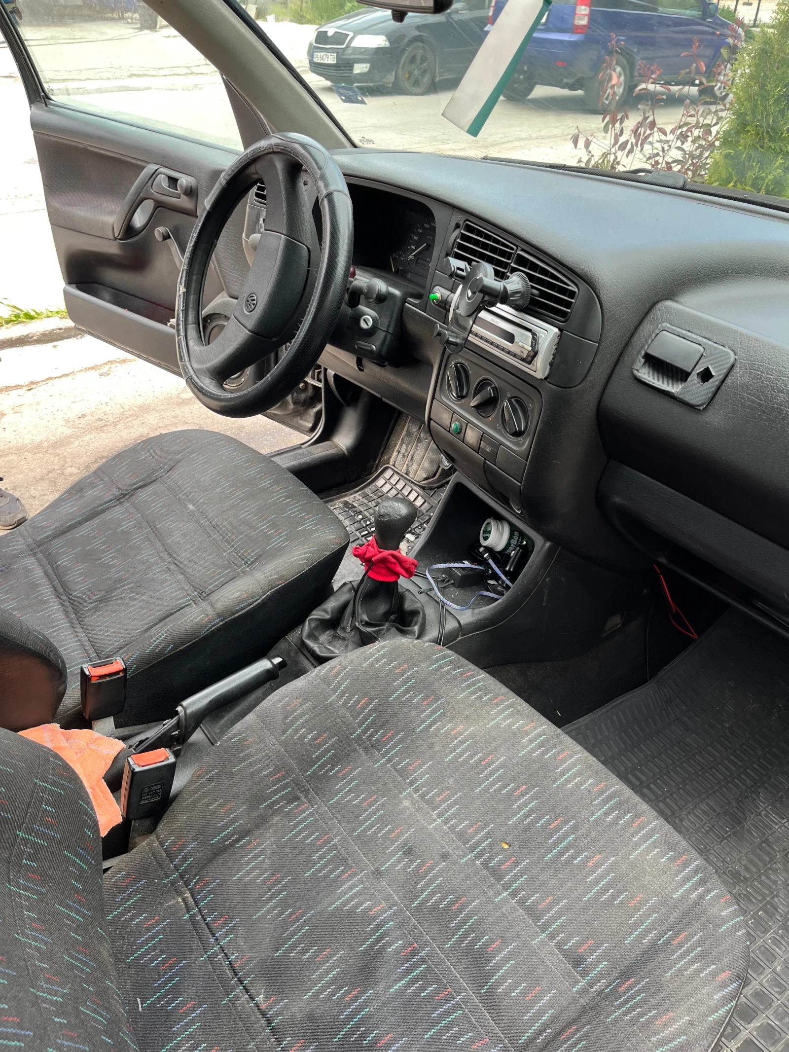 VW Golf, снимка 6 - Автомобили и джипове - 54359852