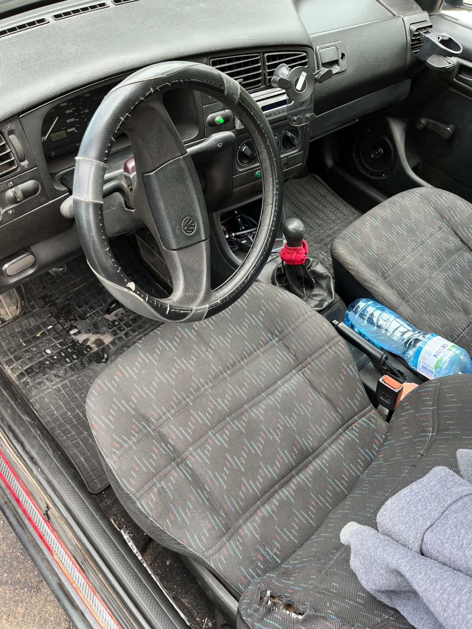 VW Golf, снимка 11 - Автомобили и джипове - 54359852