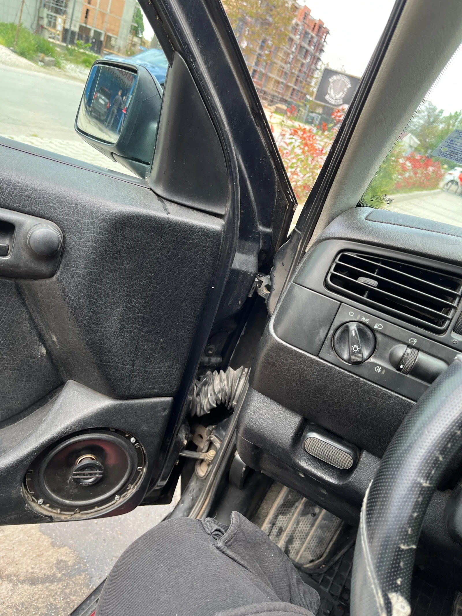 VW Golf, снимка 13 - Автомобили и джипове - 54359852