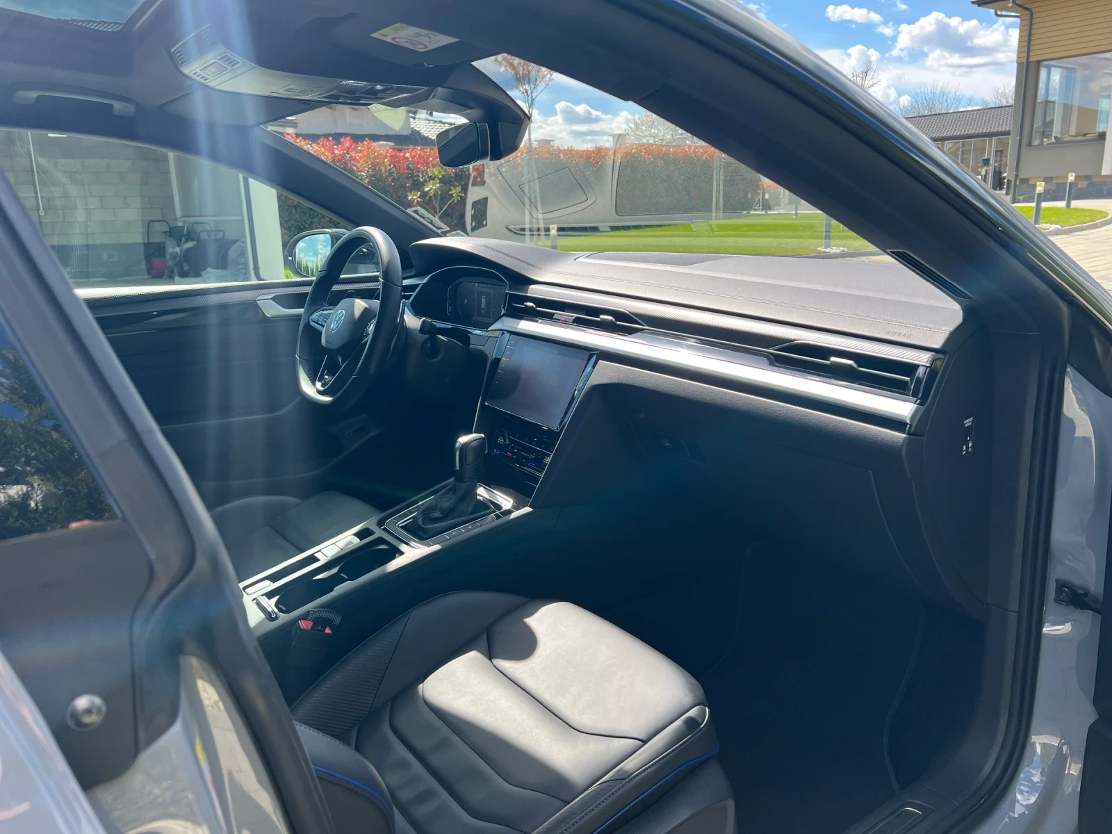 VW Arteon, снимка 8 - Автомобили и джипове - 54457660
