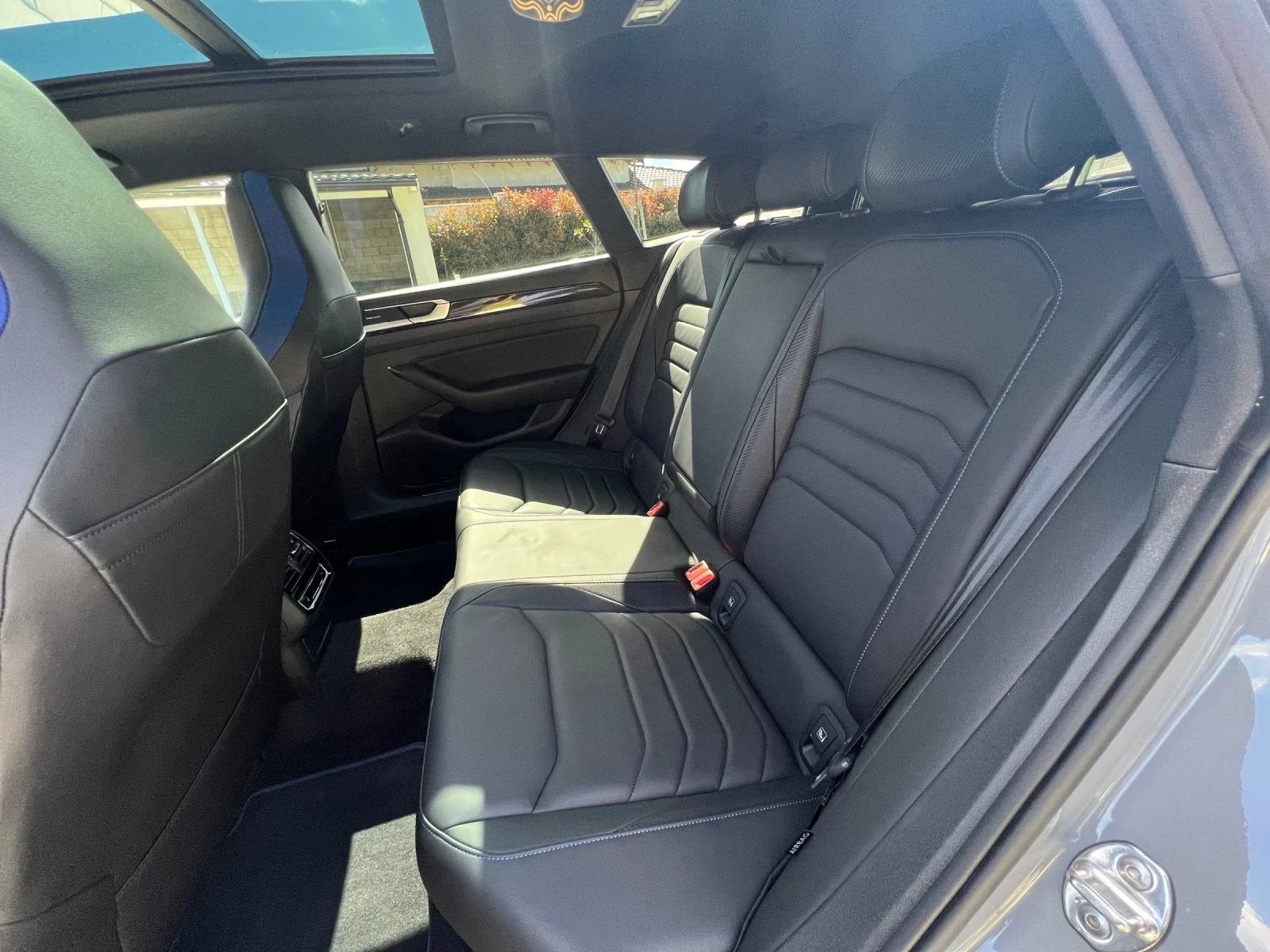 VW Arteon, снимка 9 - Автомобили и джипове - 54457660