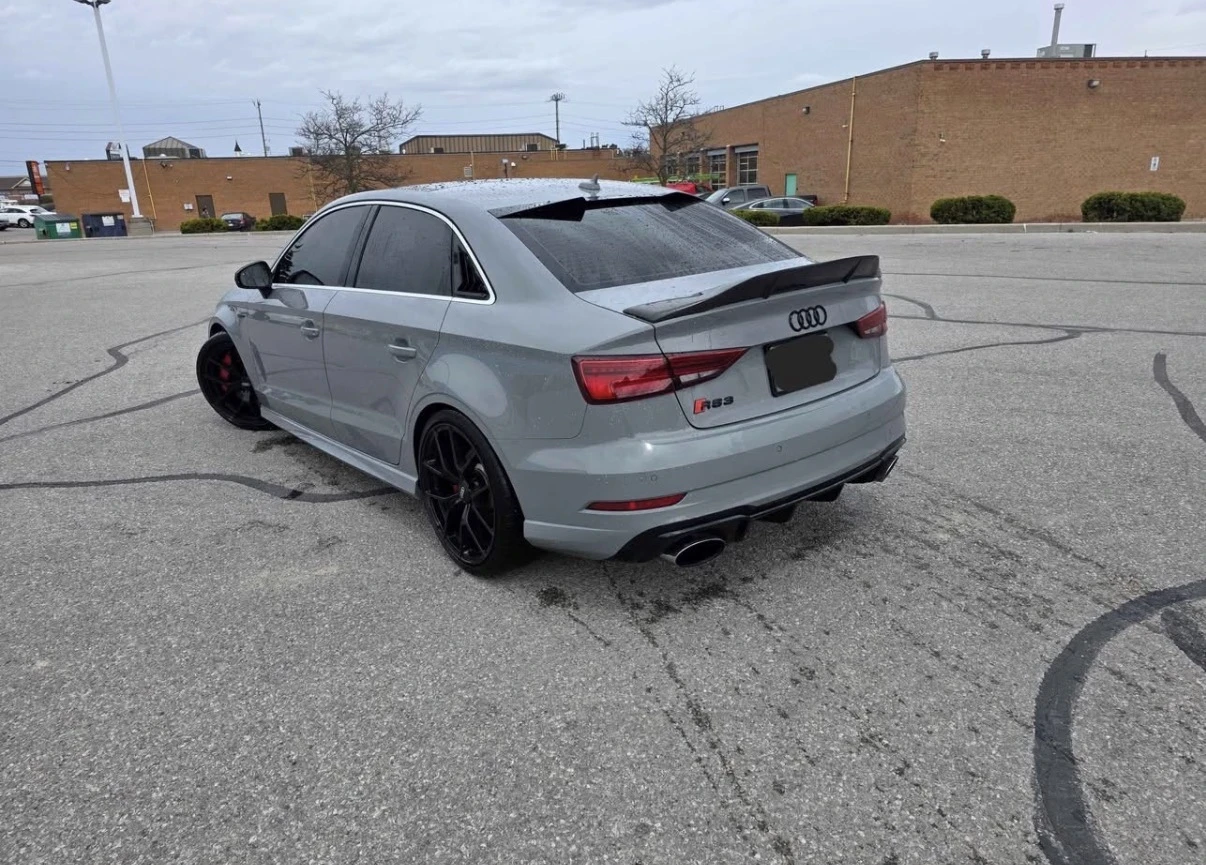Audi Rs3 B&O * ДИГИТАЛНО ТАБЛО * БЕЗ ИНЦИДЕНТИ * CARFAX * , снимка 4 - Автомобили и джипове - 54636656