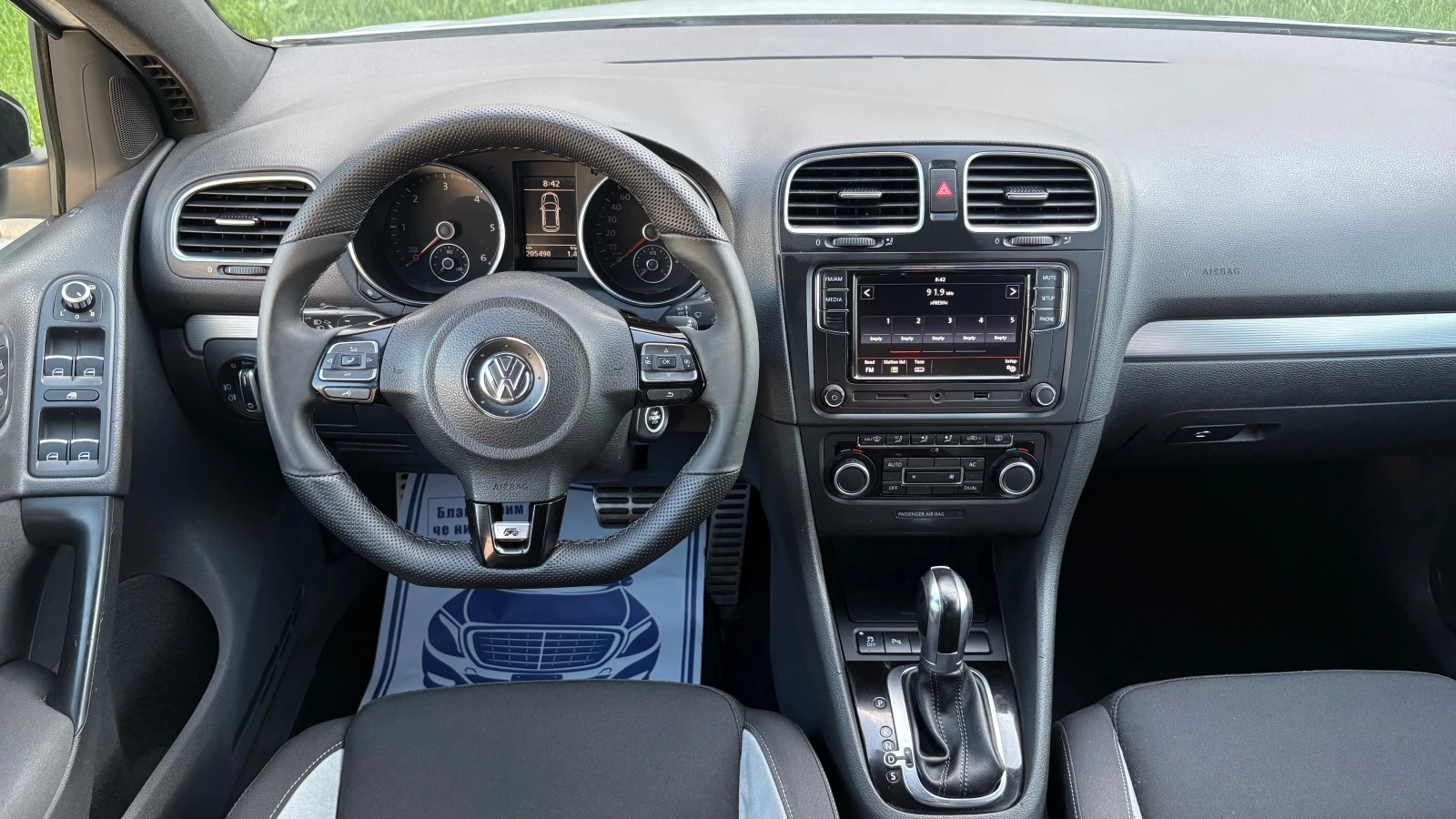 VW Golf 2.0tdi R-Line, снимка 14 - Автомобили и джипове - 54908359