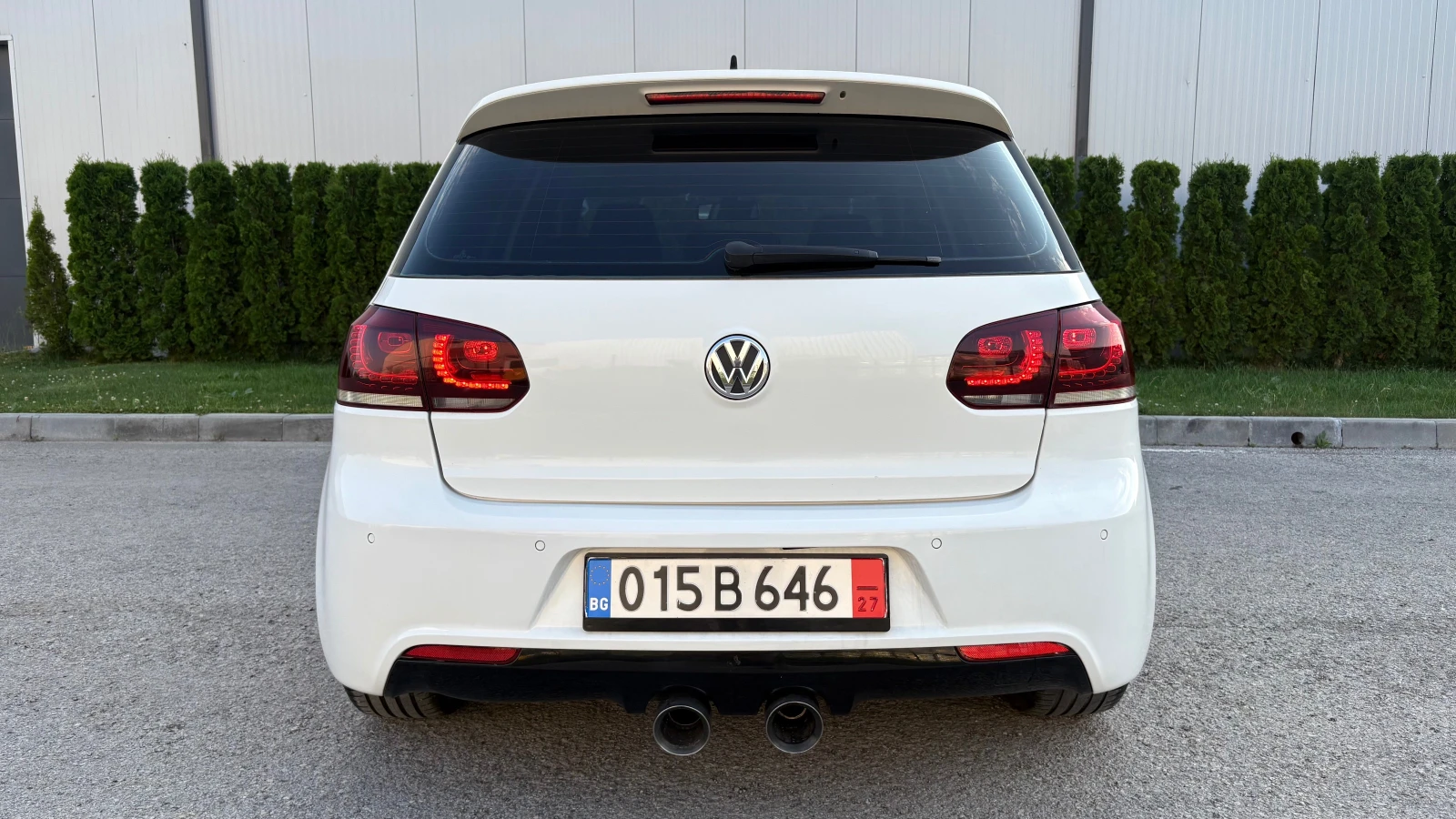 VW Golf 2.0tdi R-Line, снимка 7 - Автомобили и джипове - 54908359