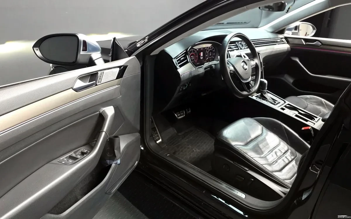VW Arteon PRESTIGE !УНИКАТ HEAD UP/360CAM/ !ПАНОРАМА, снимка 10 - Автомобили и джипове - 55063701