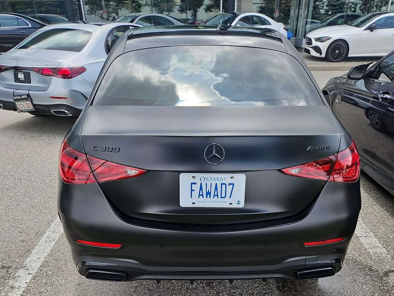 Mercedes-Benz C 300 * CARFAX * ОПЦИЯ ЗА ФИНАНСИРАНЕ, снимка 4 - Автомобили и джипове - 55064314