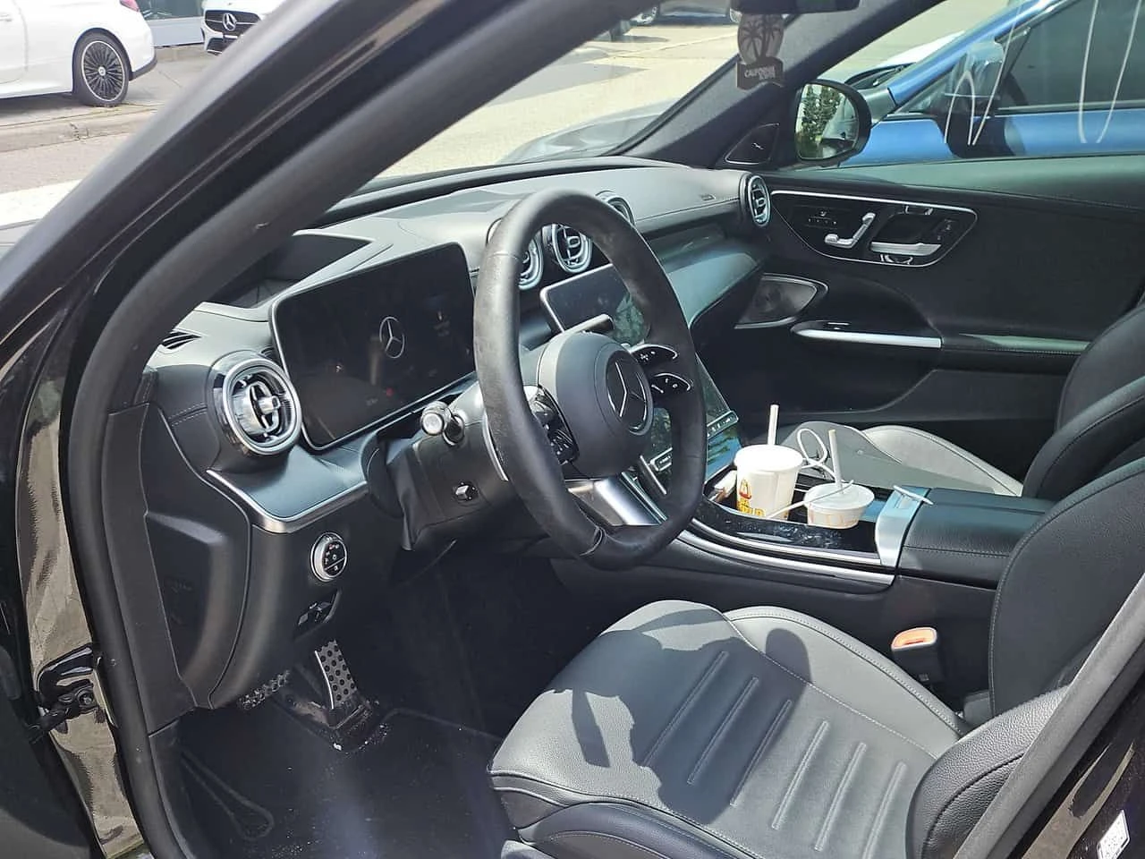 Mercedes-Benz C 300 * CARFAX * ОПЦИЯ ЗА ФИНАНСИРАНЕ, снимка 5 - Автомобили и джипове - 55064314